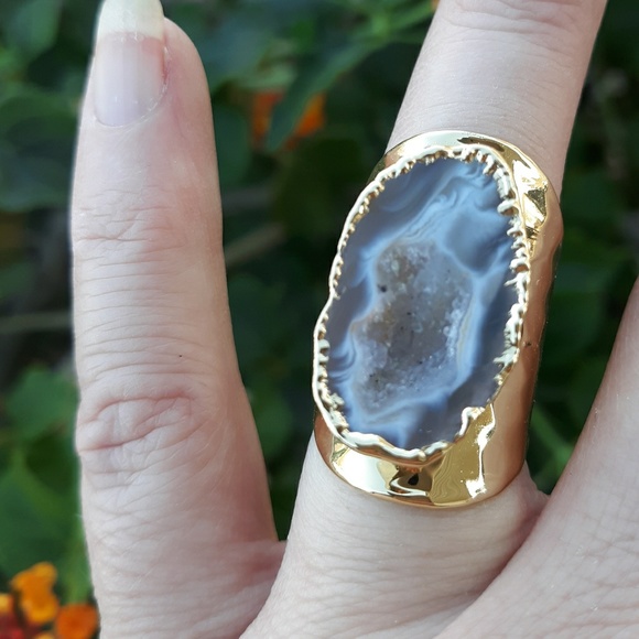 New Titanium Window Druzy Adjustable Gold Ring. - Picture 5 of 6